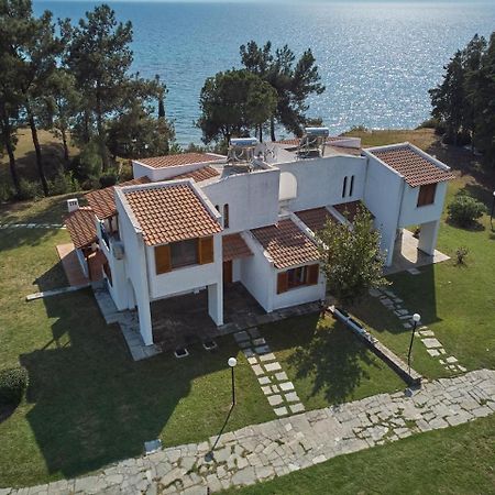 Summerday Villa Private Beach Nea Iraklia Exterior foto